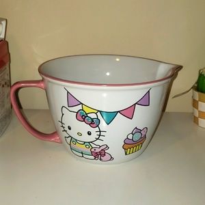 NEW!! Hello kitty Easter mixing bowl